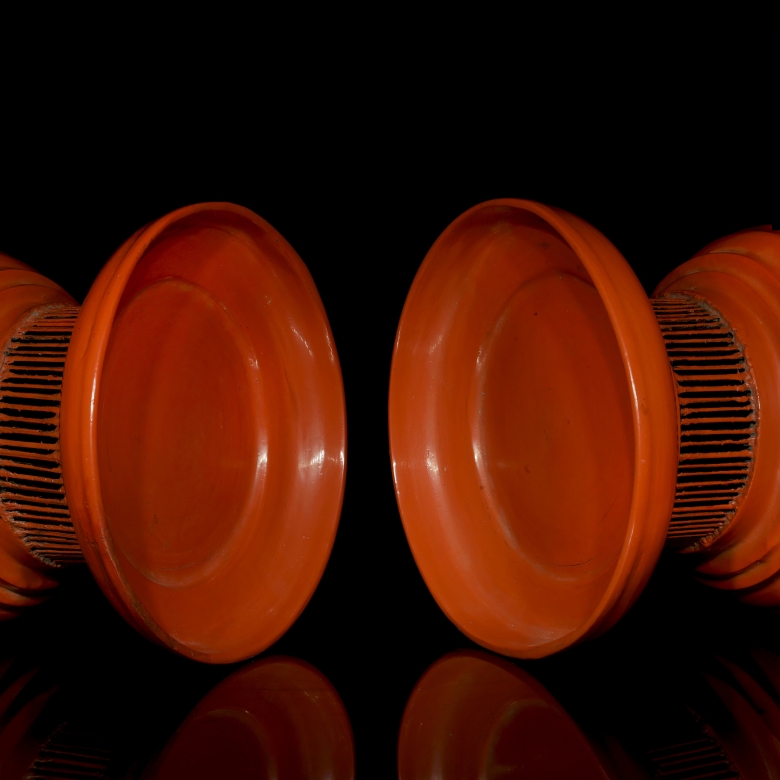 Dos soportes de madera lacada, Birmania, S.XX - 6