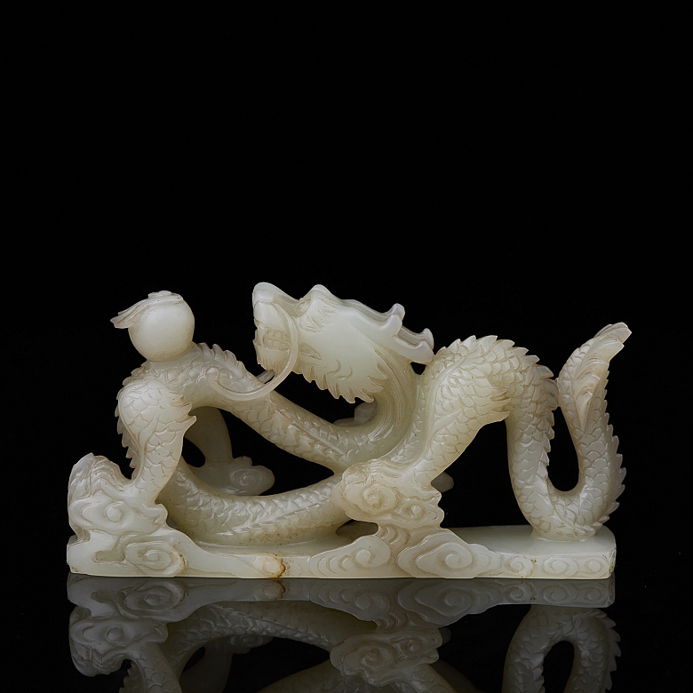 Figura de jade blanco