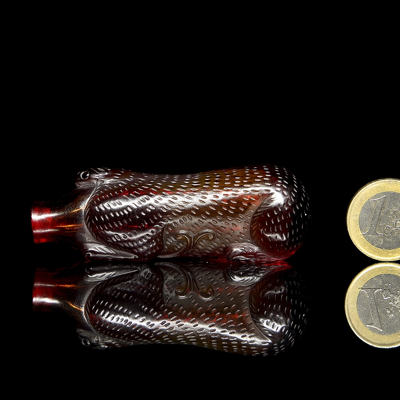 Glass snuff bottle 
