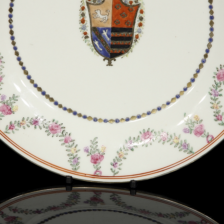 Plato de porcelana