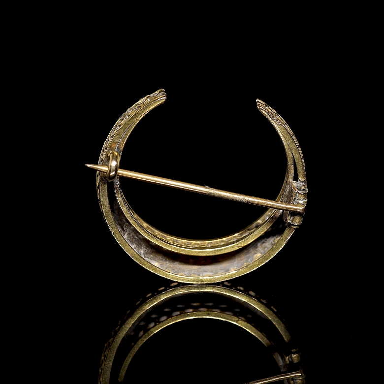 Broche eduardino de oro amarillo con perlas “Luna”, pps. s.XX