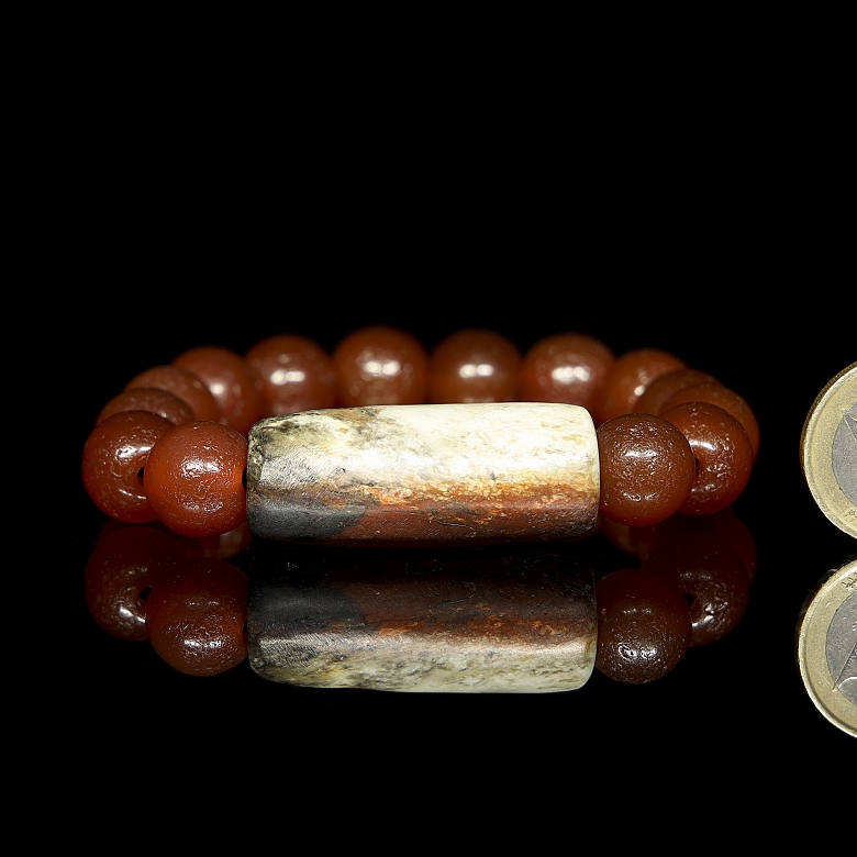 Pulsera de cuentas de ágata y jade, dinastías Liao y Hongshang