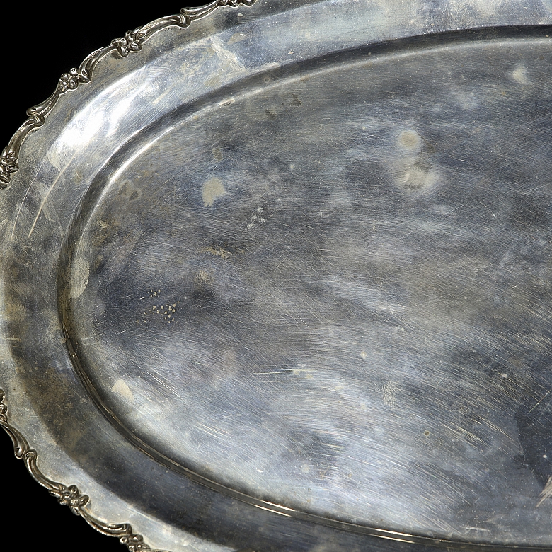 Oval silver tray, 20th century