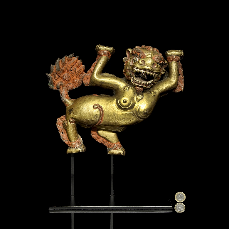 Escultura de cobre dorado policromado 