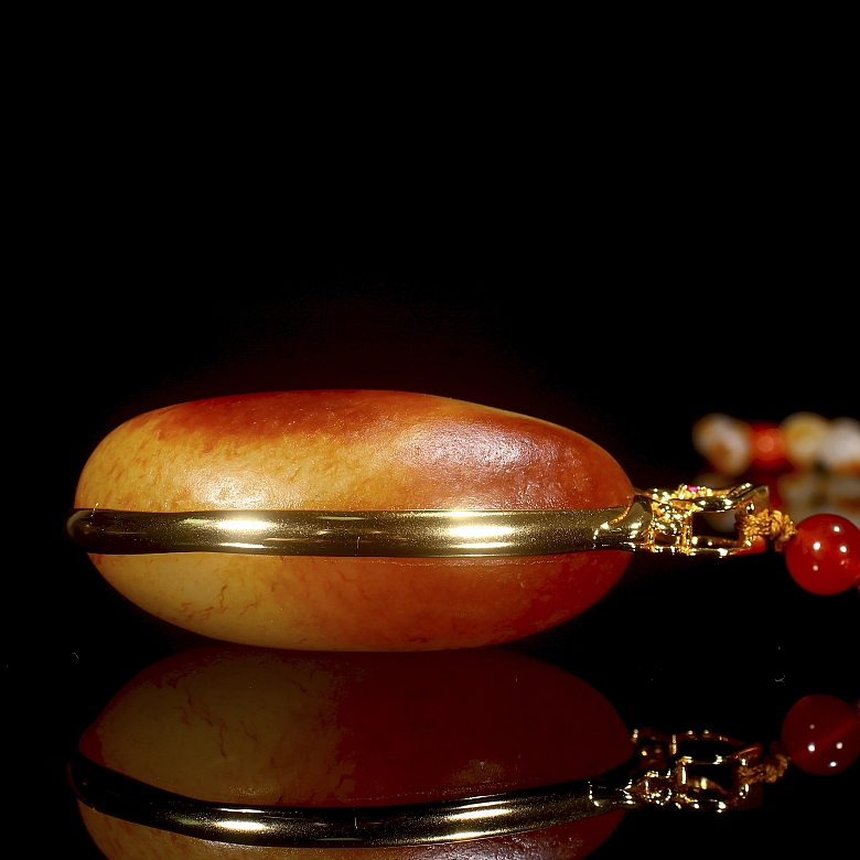 Gold-plated silver and Hetian jade pendant, Qing dynasty