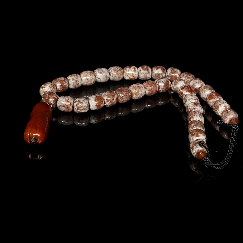 Collar de cuentas de jade