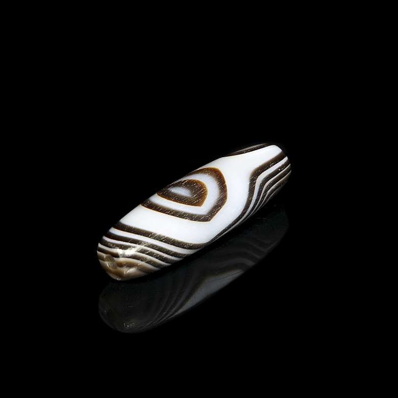 Agate Dzi Pendant ‘Eye of Vajra’, Liao Dynasty - 5
