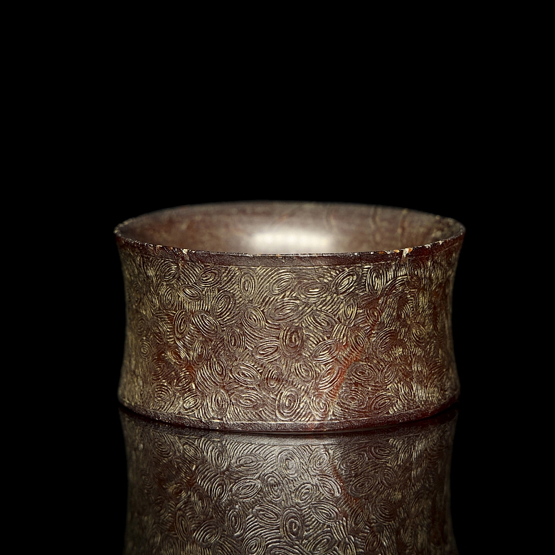 Adorno para el cabello de jade tallado, Cultura Liangzhu