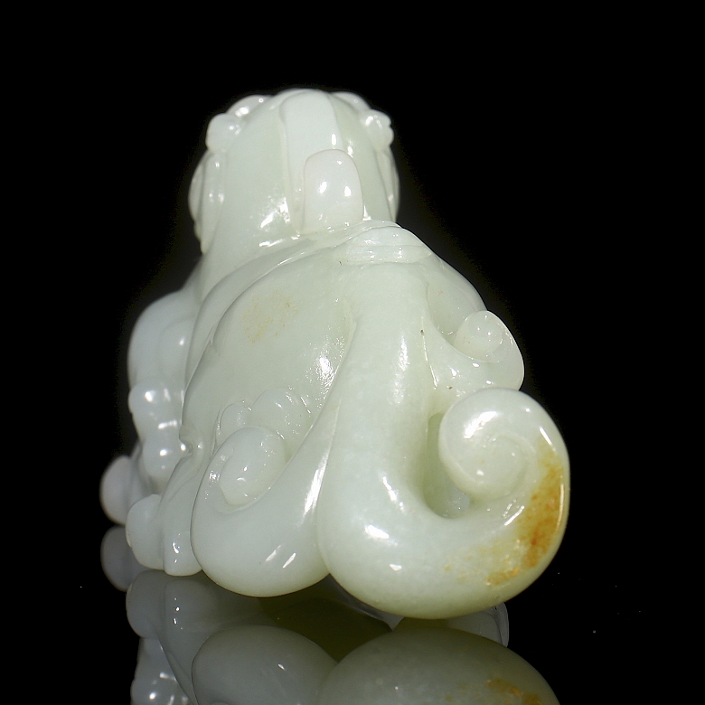 Hetian white jade sculpture ‘Mythical Beast’, Qing dynasty