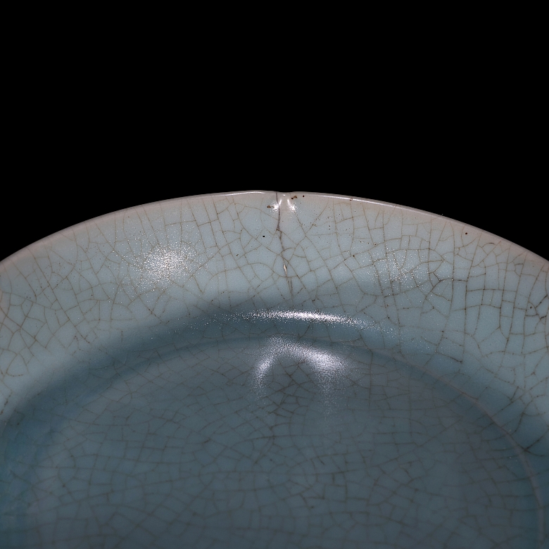 Plato de cerámica esmaltada 