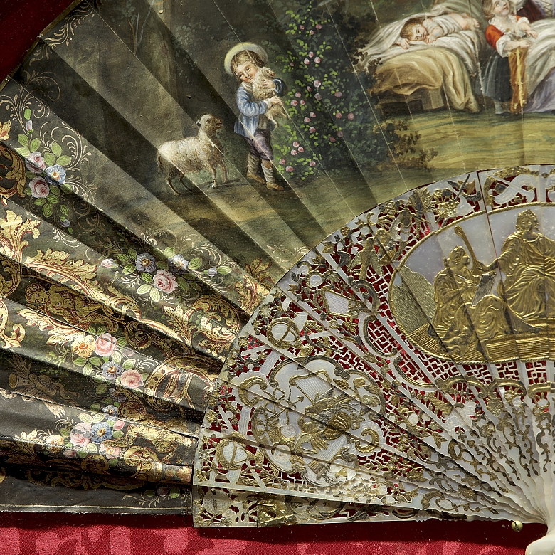 Abanico de nácar con escena romántica. s.XIX