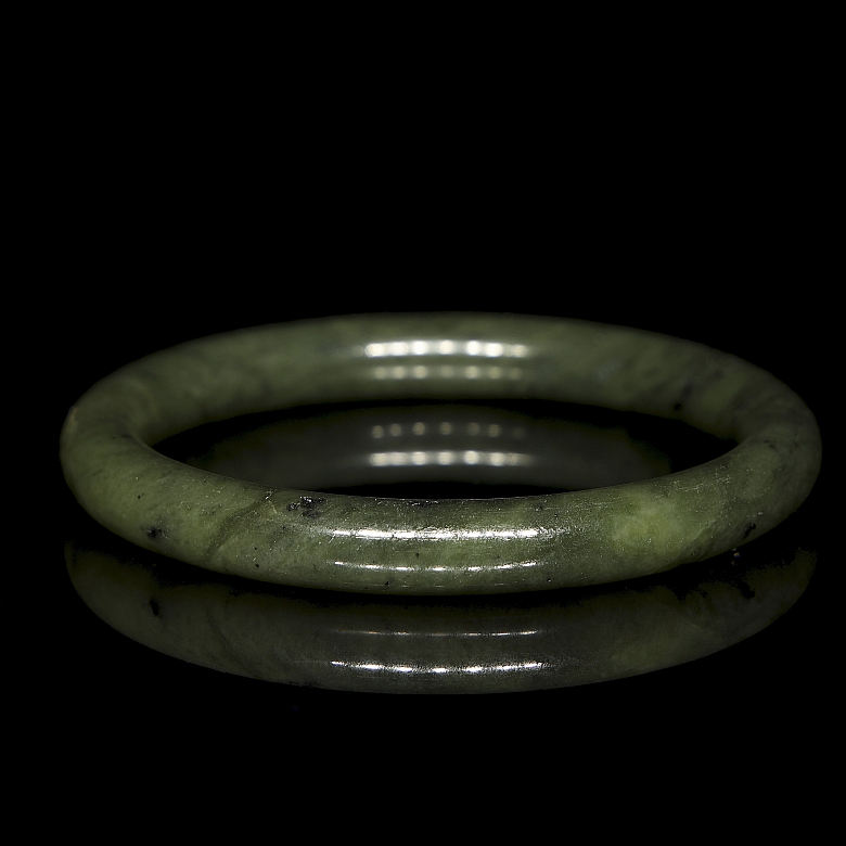 Carved jade bracelet, 20th century - 3