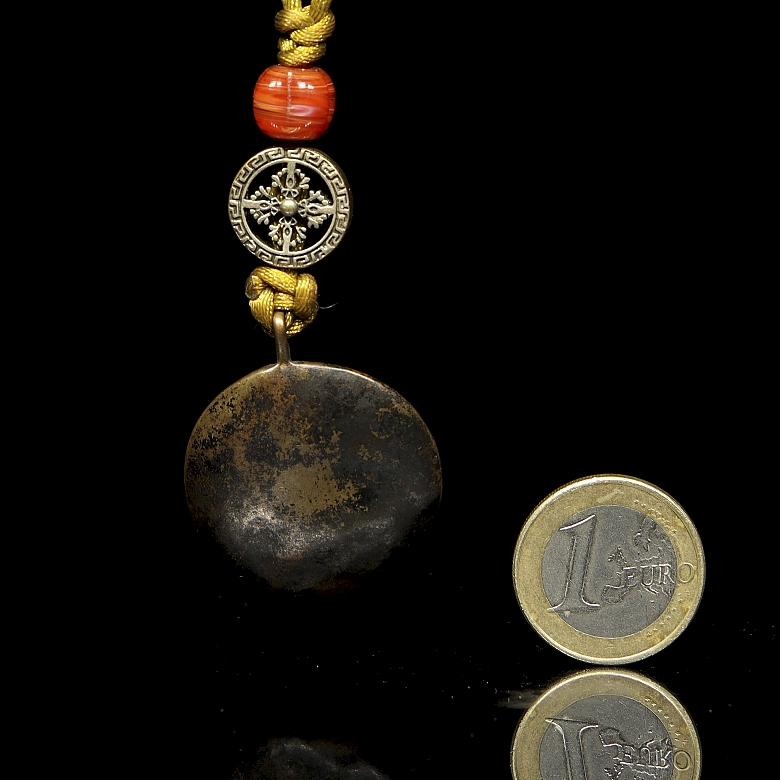 Colgante de bronce y ágata, Tíbet, dinastía Qing