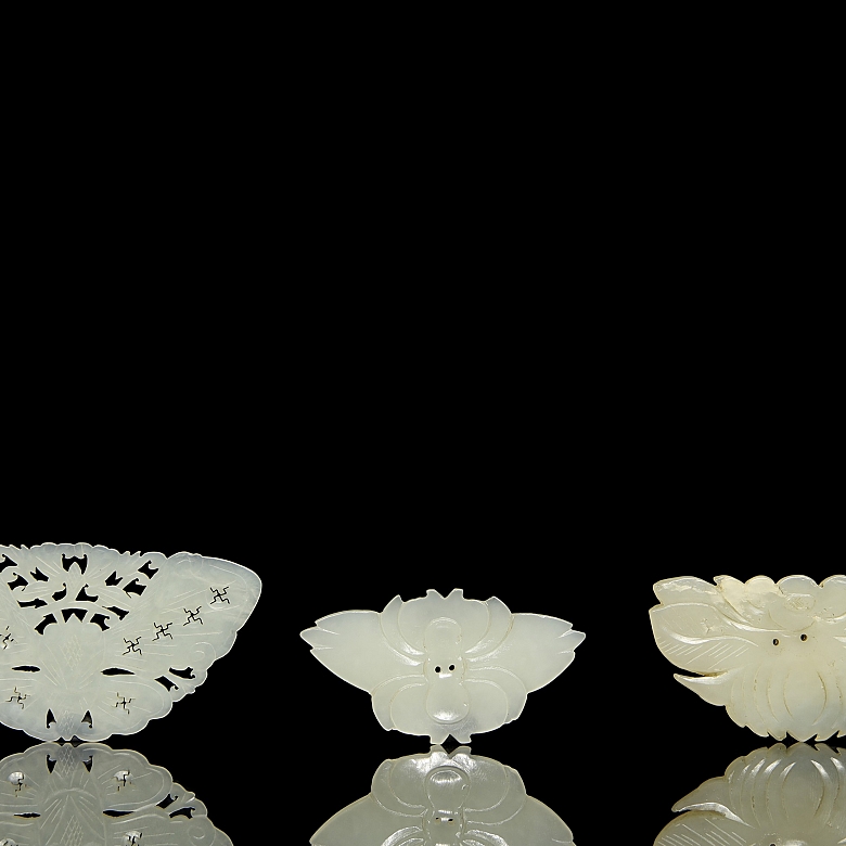 Three carved jade pieces, ‘Flowers and Insects’, Qing dynasty
