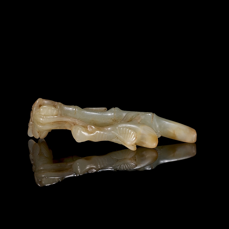 Carved jade figure ‘Mantis’, Qing dynasty