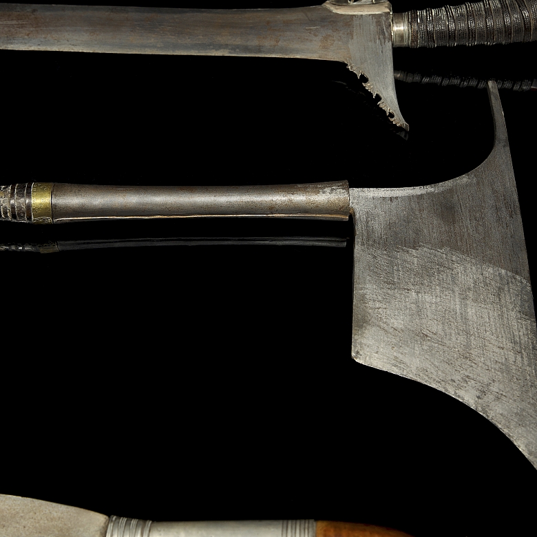 Set of three Filipino weapons, 20th century