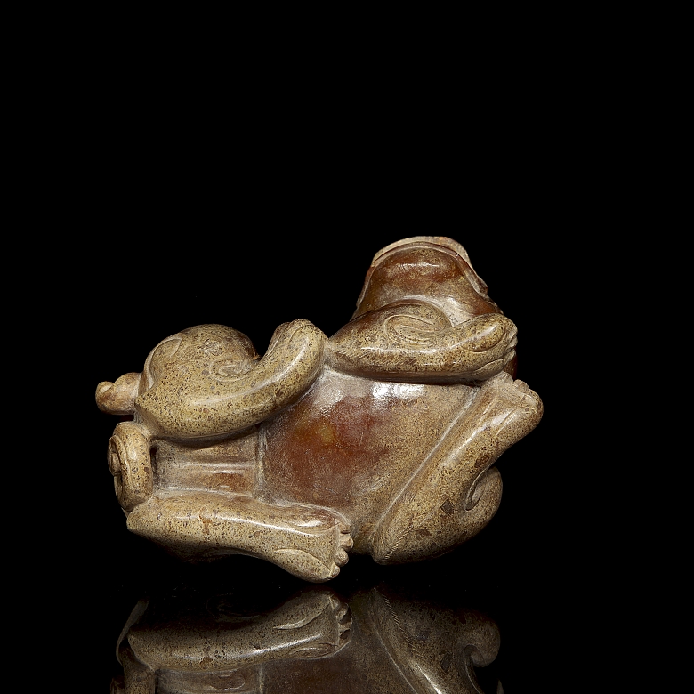 Figura de jade amarillo