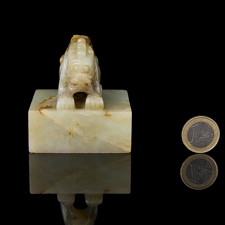 Rectangular jade seal ‘Fierce Dragon’, Qing dynasty