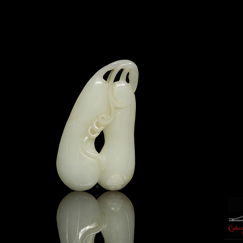 White jade figurine ‘Zucchini’, Qing dynasty