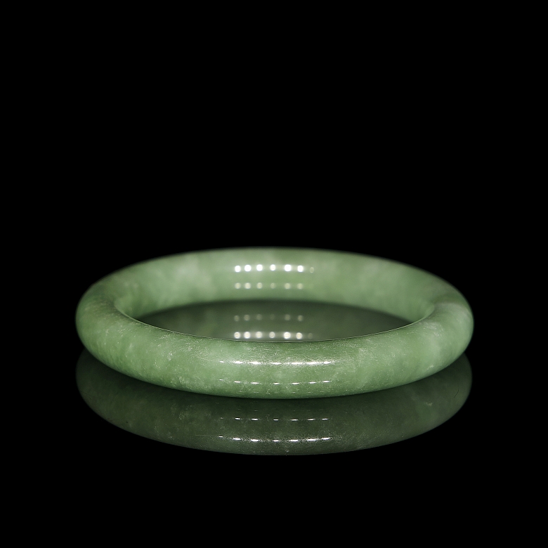 Circular jade bracelet, 20th century