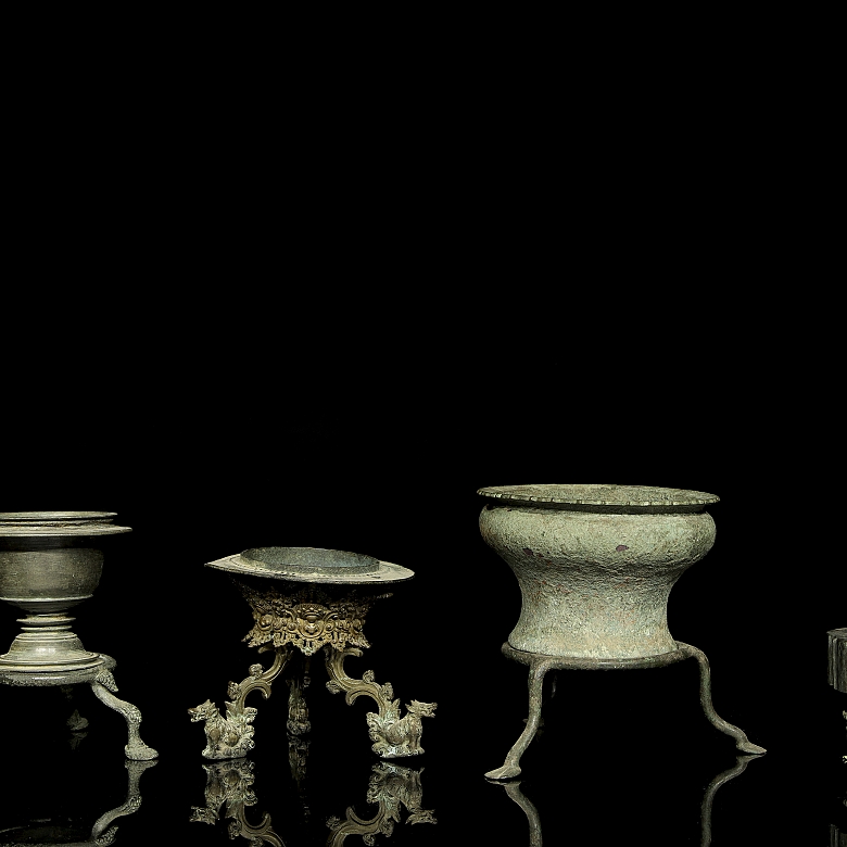 Four ancient bronze objects, Indonesia