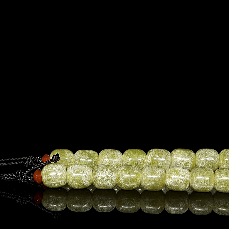 Collar de cuentas de jade y ágata 