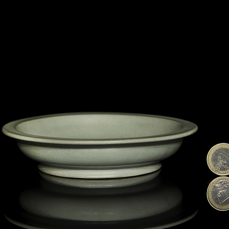 Plato de cerámica esmaltada 