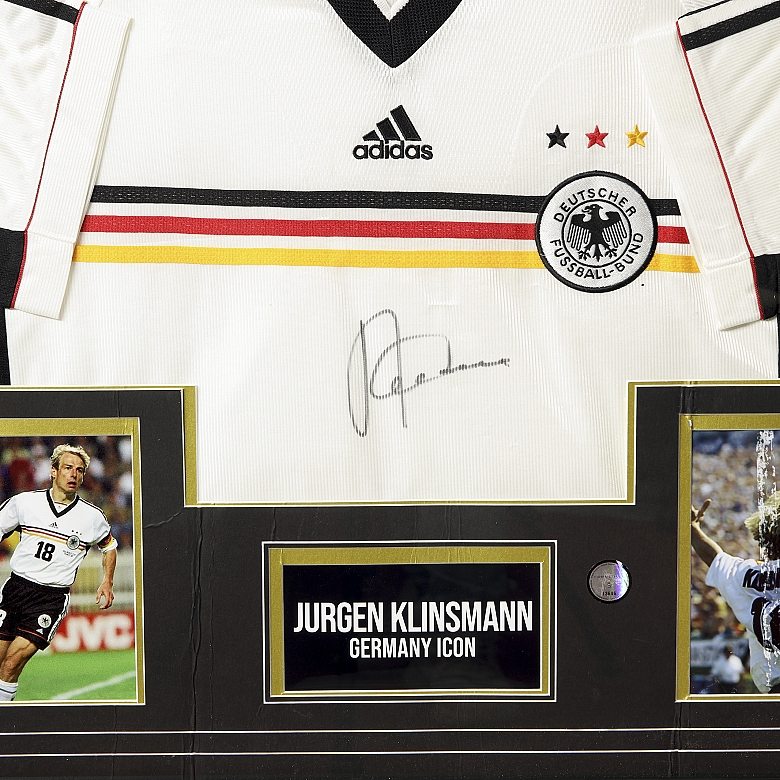 Framed Germany National Team T-shirt, Jürgen Klinsmann, signature and certificate - 3