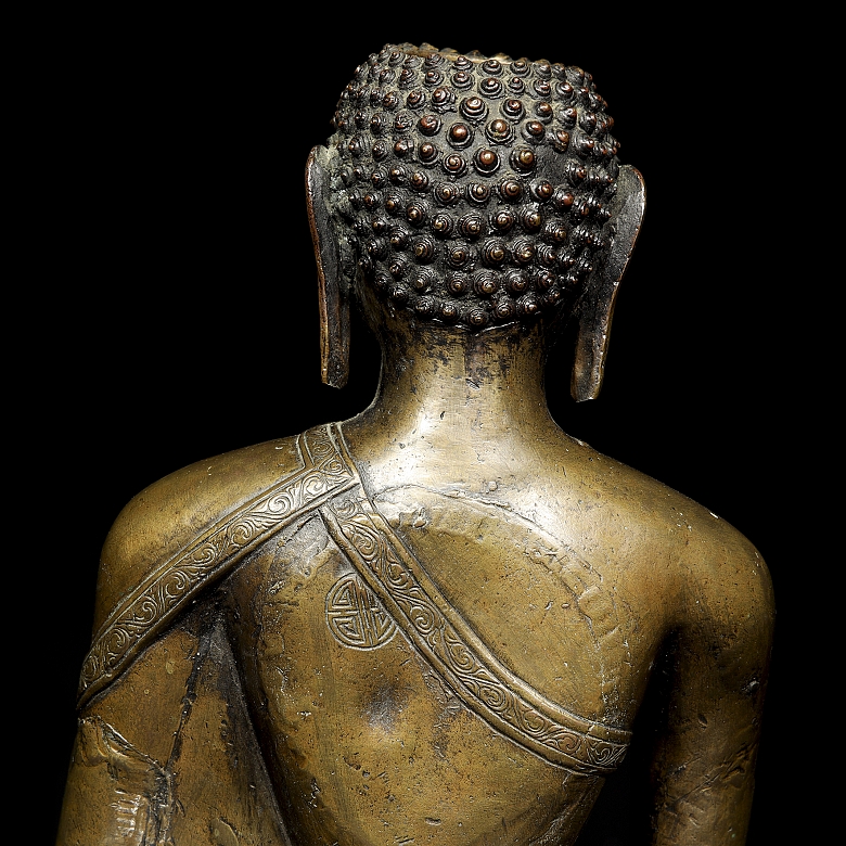 Figura de bronce