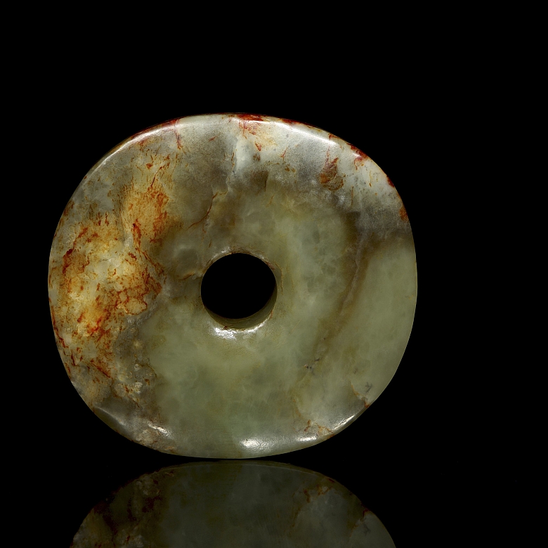 Colgante de jade tallado