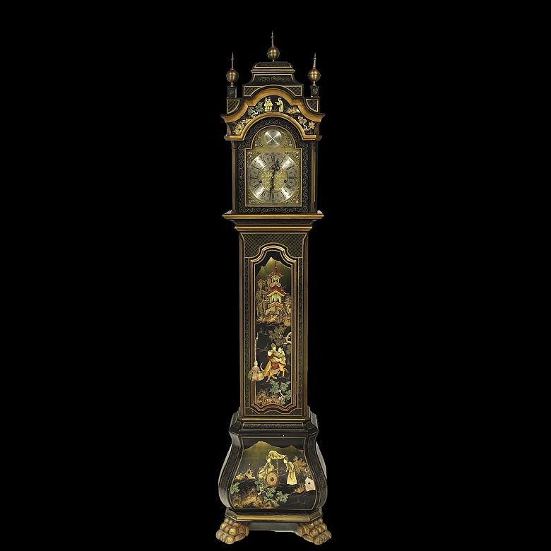 Grandfather clock decorated in chinoiserie style. Bell's