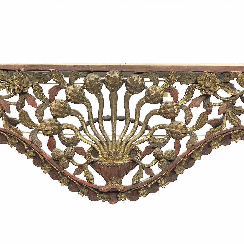 Cubre cortinas de madera lacada 