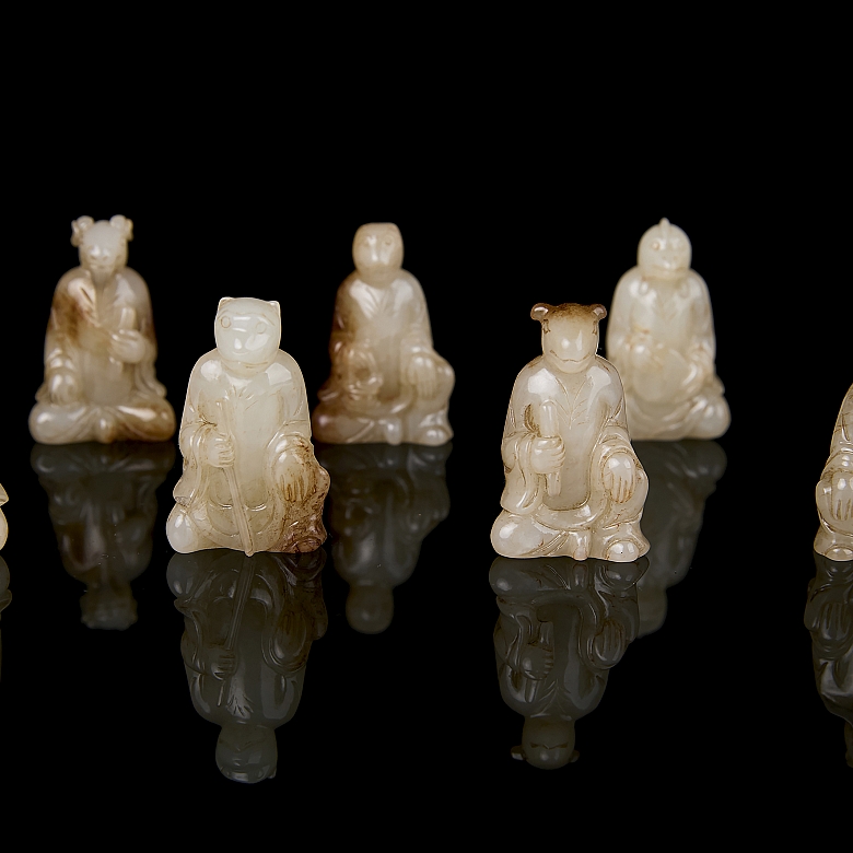 Conjunto de figuras de jade 
