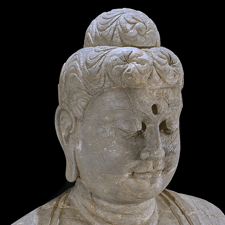 Gran figura de piedra tallada 