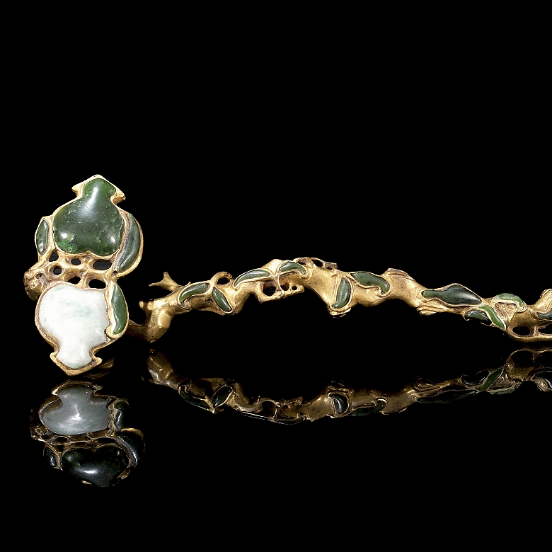 Jade and gilded bronze ruyi, Qing dynasty