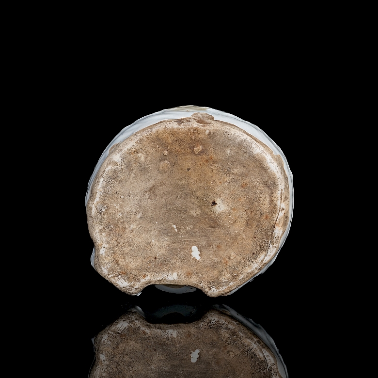 Glazed ceramic brush holder ‘Bixi’, Qing dynasty