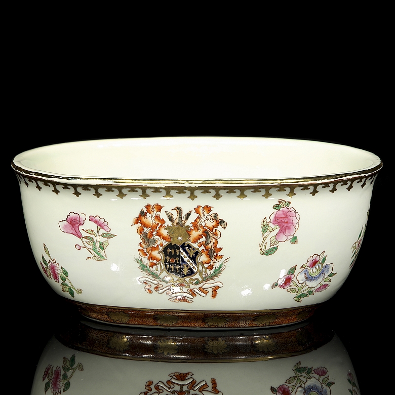 Fuente de porcelana