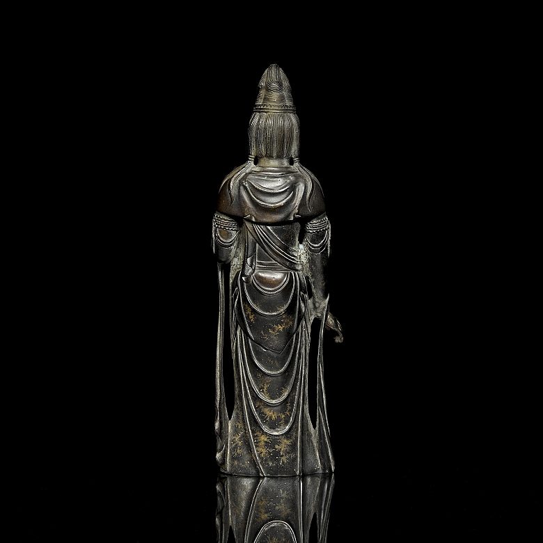 Escultura “Guanyin” en metal patinado, s.XX