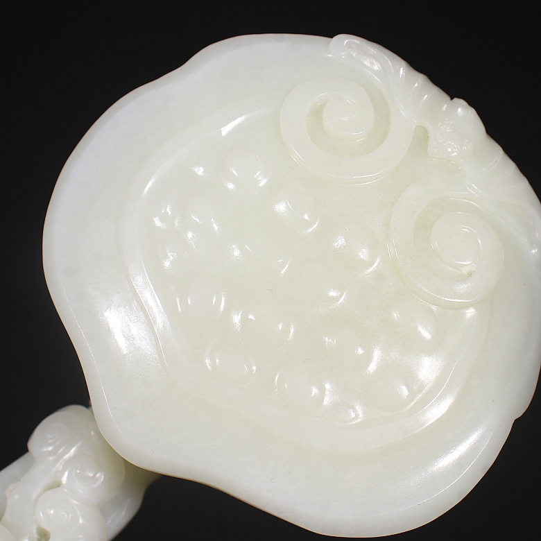 Cetro Ruyi de jade blanco de Hetian, dinastía Qing