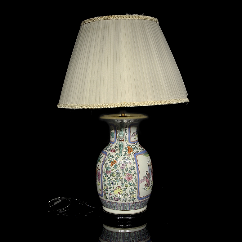 Lámpara jarrón de porcelana