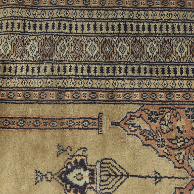 Alfombra oriental pakistaní de Cachemira, ca. 1983