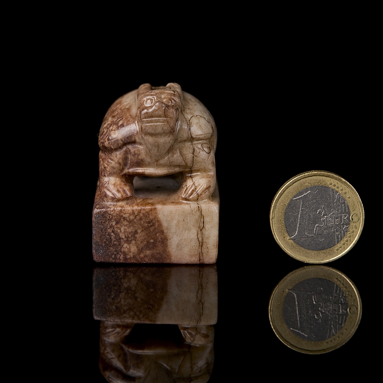 Carved jade seal ‘Dragon turtle’, Qing dynasty