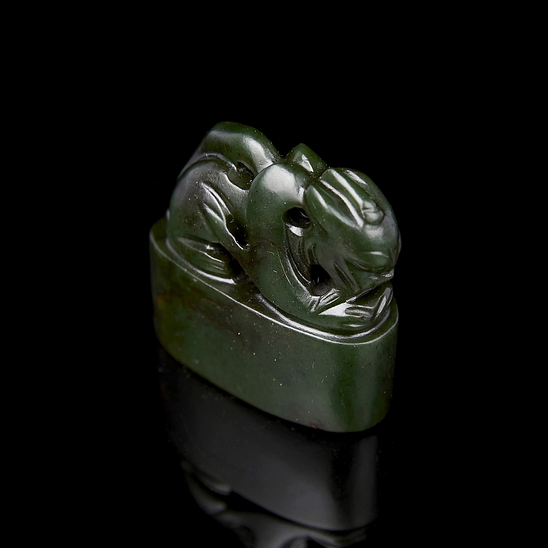 Sello de jade verde espinaca 