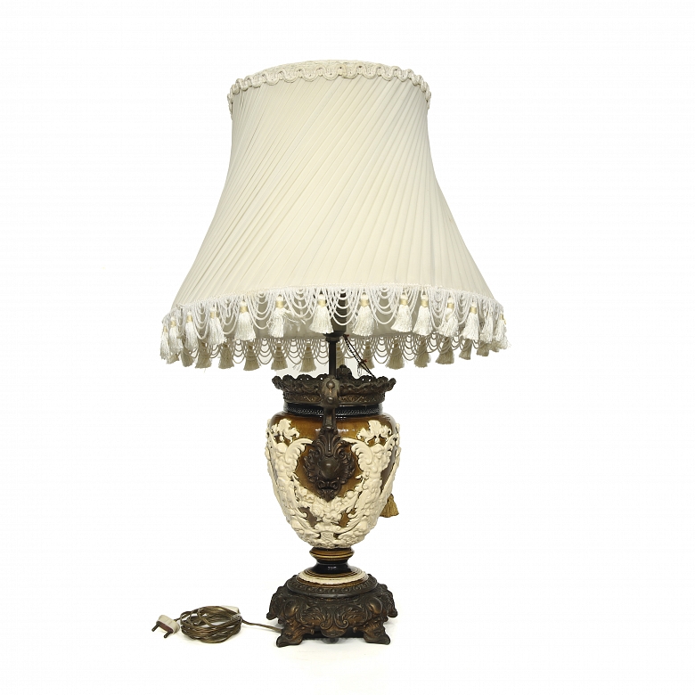 Porcelain and bronze table lamp, ‘Gallant Scenes,’ 20th century - 3