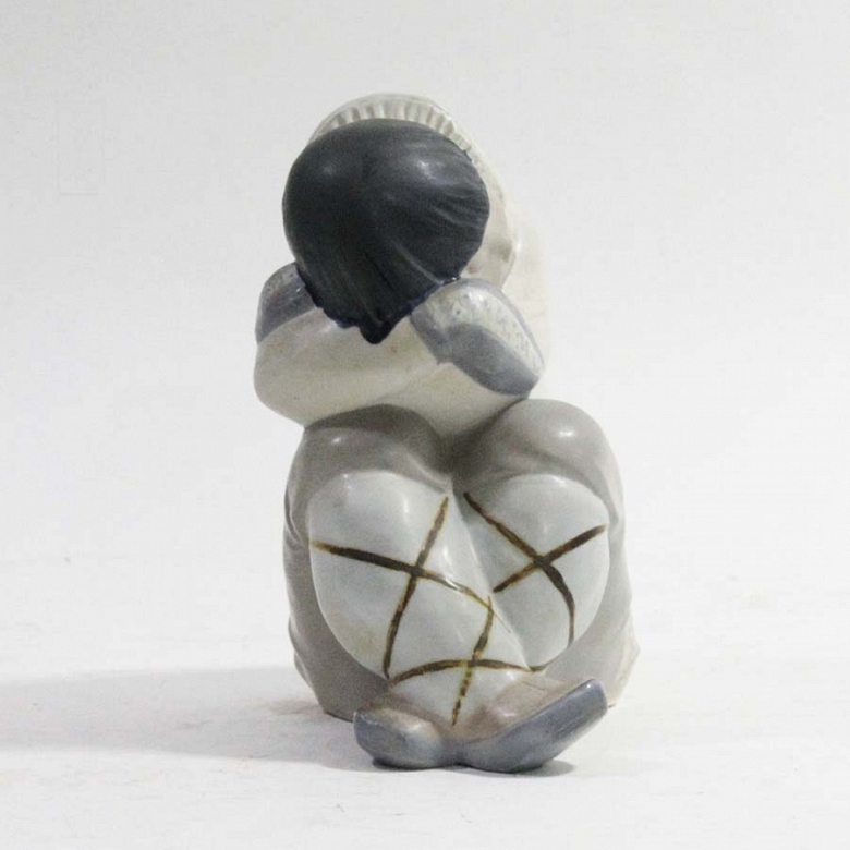 Eskimo boy from Lladró - 2