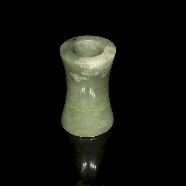 Colgante de jade tallado, cultura Qijia