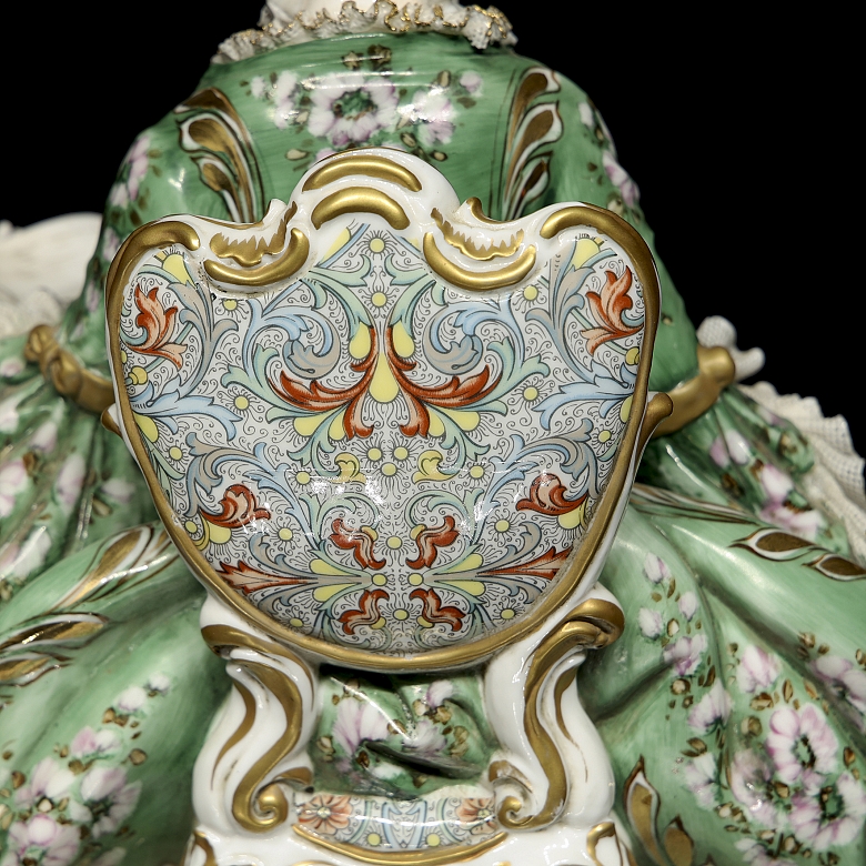 Italian porcelain ‘Madame Pompador’, 20th century - 19