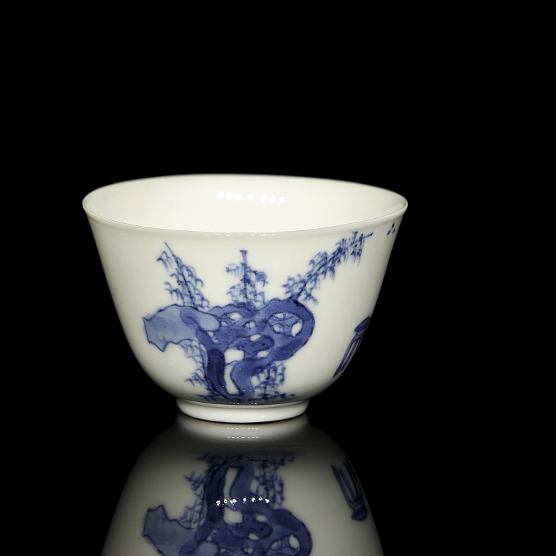 Taza de porcelana 