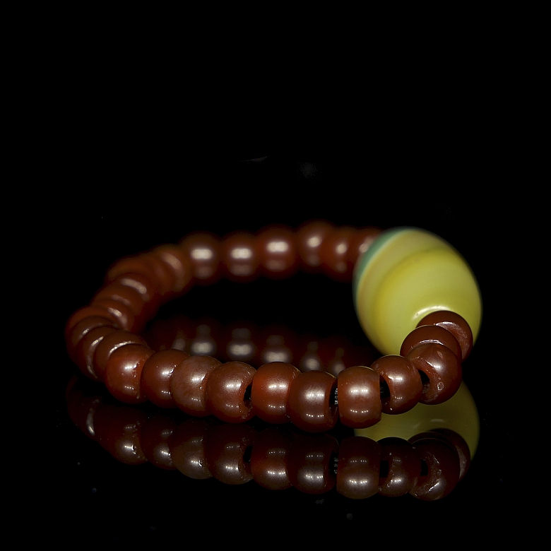 Pulsera con Dzi y cuentas de ágata, dinastía Liao