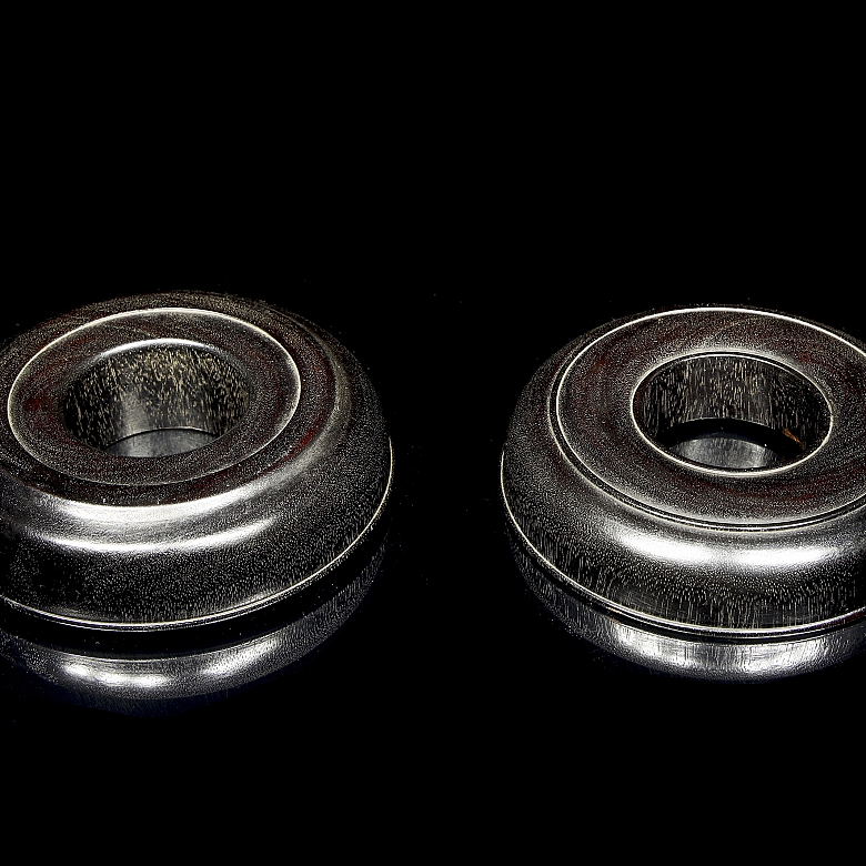Caja de madera tallada, dinastía Qing